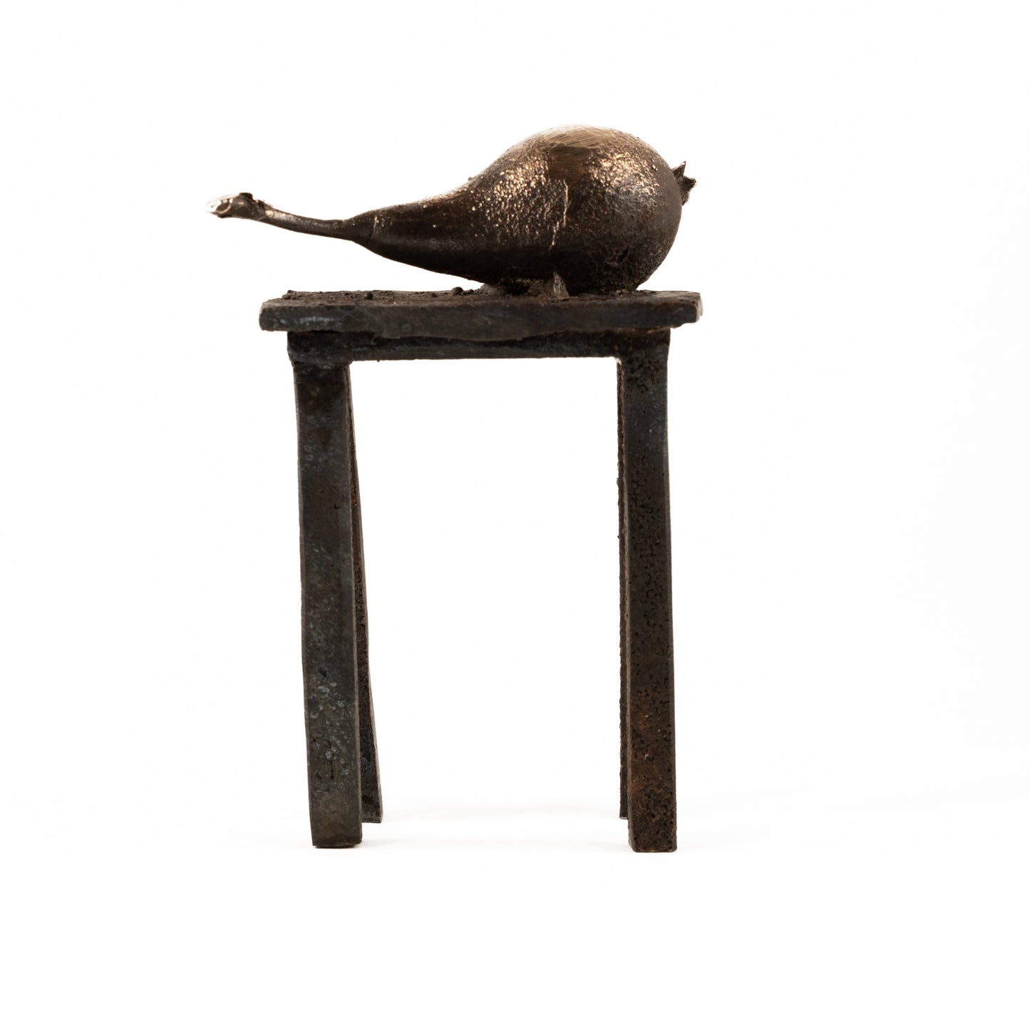 "Pære på bord uden titel. Bordet hedder Åse"